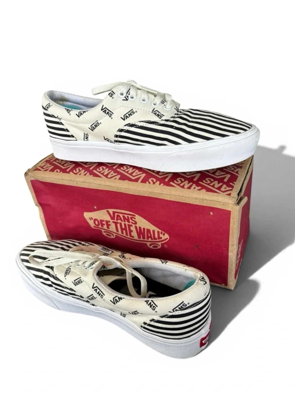 Vans ComfyCush Era sneakers in the 